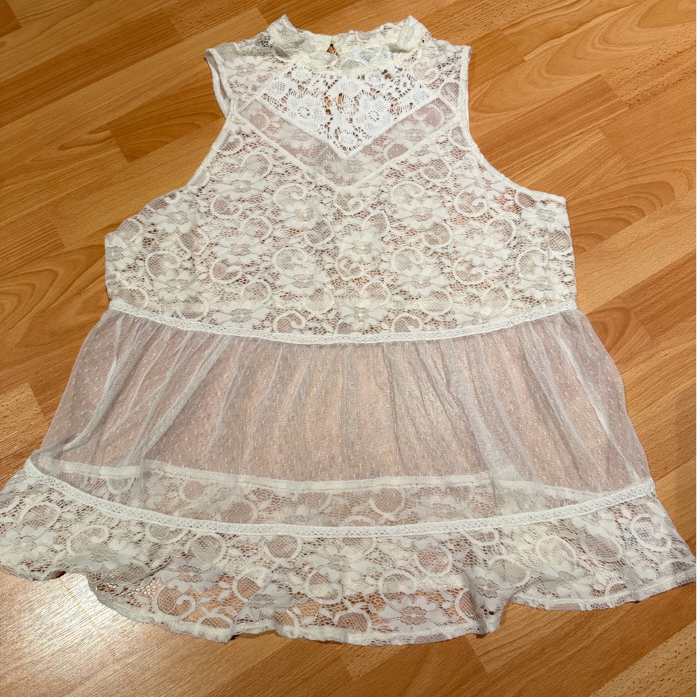 Daisys Boutique Elegant Lace Ivory Blouse